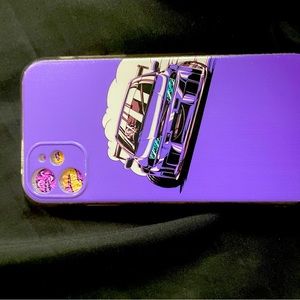 I am selling a purple car phone case.